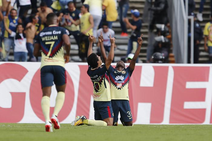 América