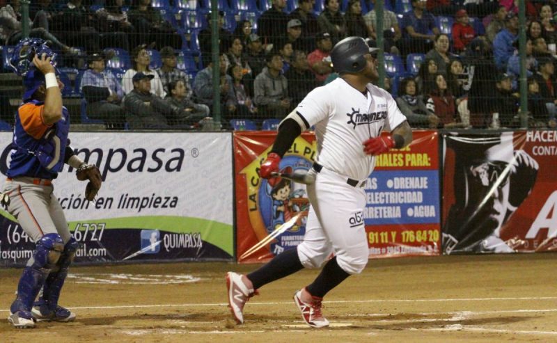 Marineros-Tiburones