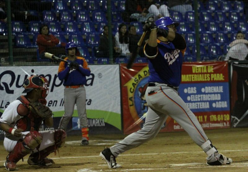 Tiburones-Marineros