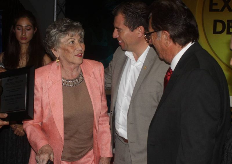 Profe Marín-Homenaje