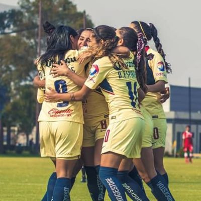 América