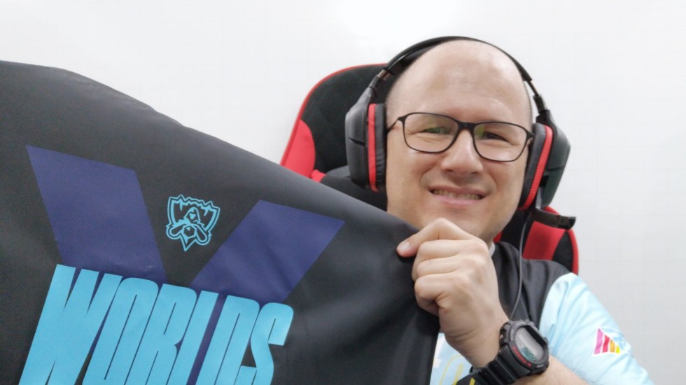 julio-profe-rompe-record-guinness-con-clase-de-matematicas-online