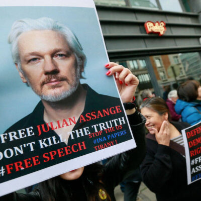 Wikileaks Jualian Asange