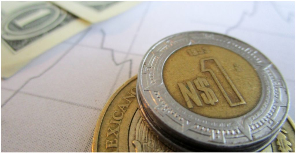 peso-dolar-cae-aprobacion-reforma-industria-electrica-bmv-cotizacion-1024x529