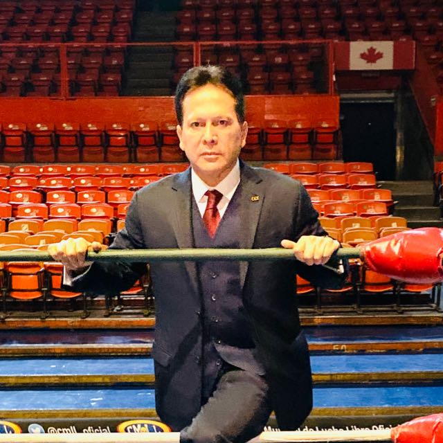 DR. DANIEL ACEVES V.