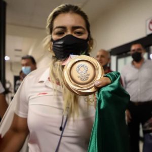 15e1813d-bd0d-4ede-893e-e8c14c8272c1