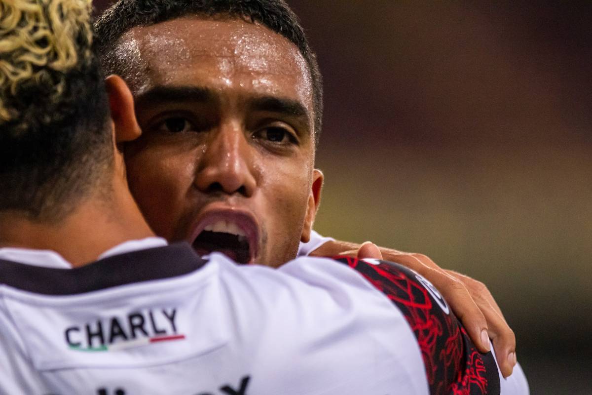 Mauro Manotas
