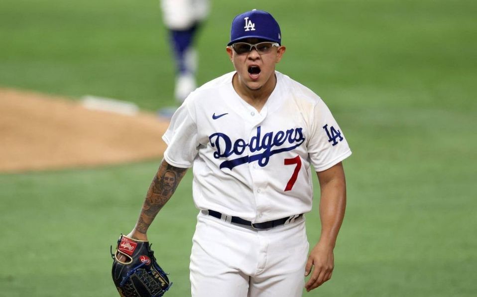 Julio Urías