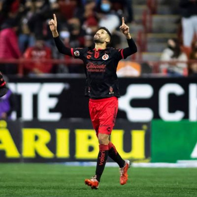 Lisandro López hizo el gol de Xolos