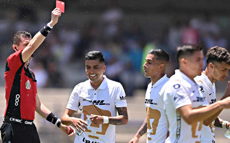 tarjeta roja pumas