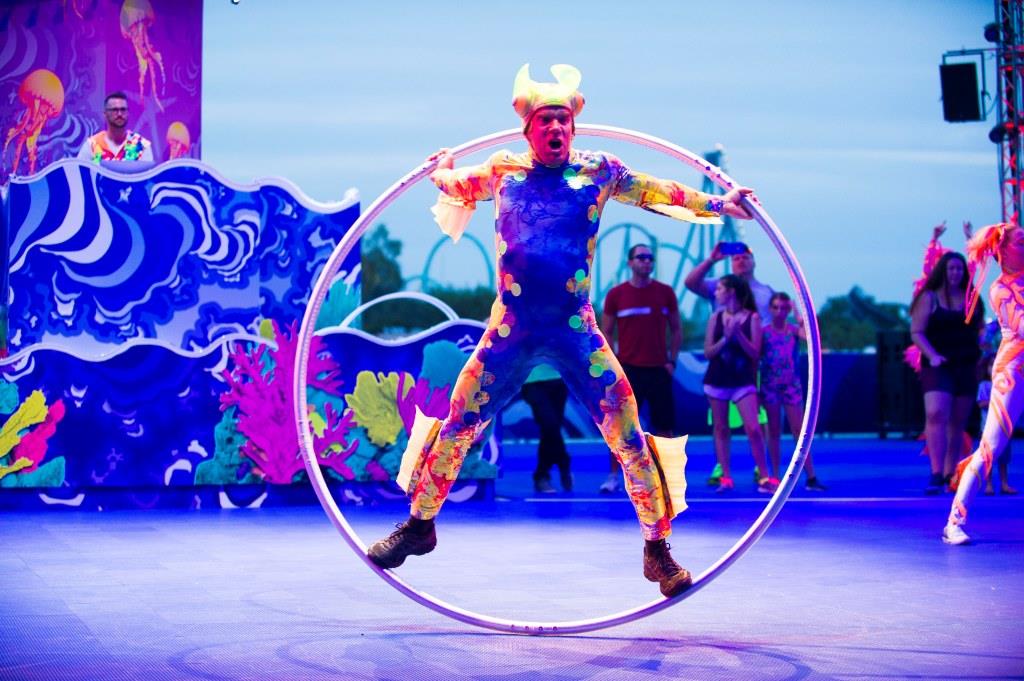 Electric Ocean Performer