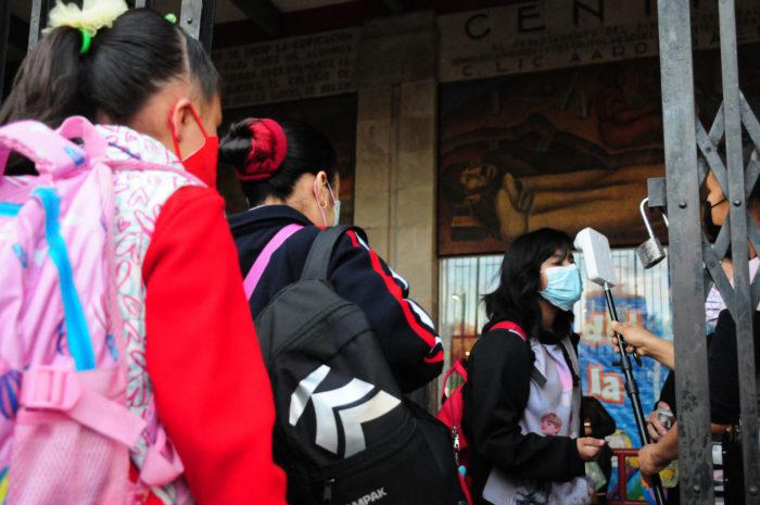 alumnos escuela