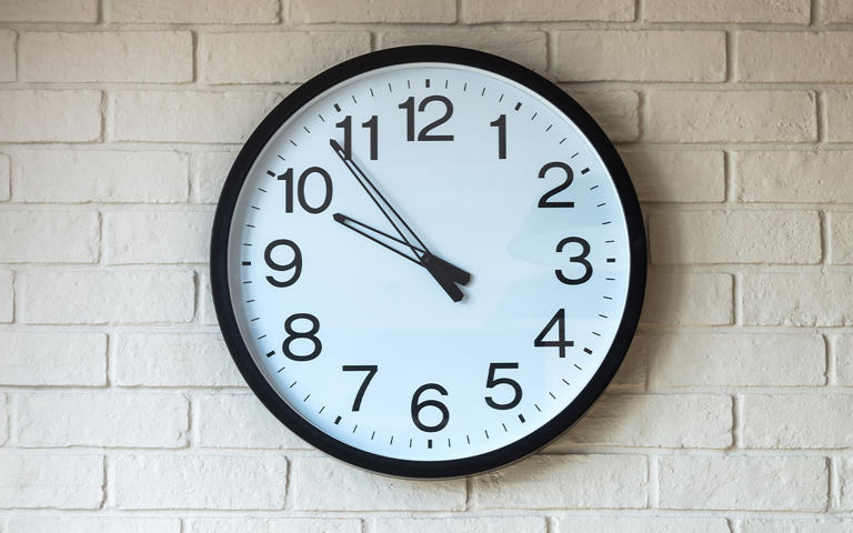 reloj horario verano