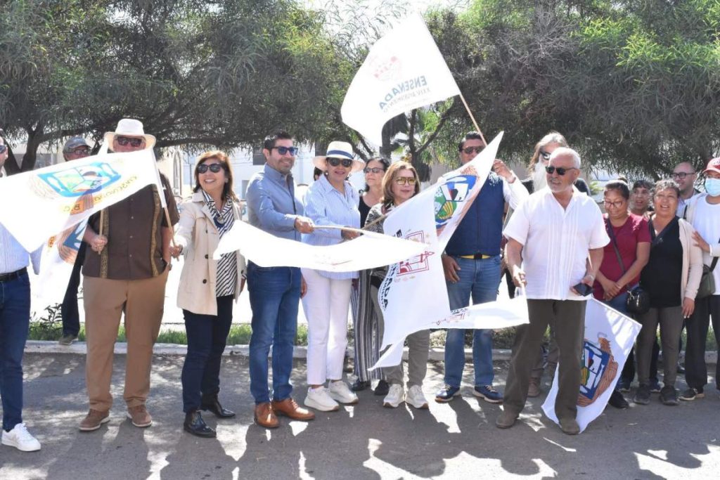 88d5c684-aaf1-43f8-a6c2-4b5db6aed125