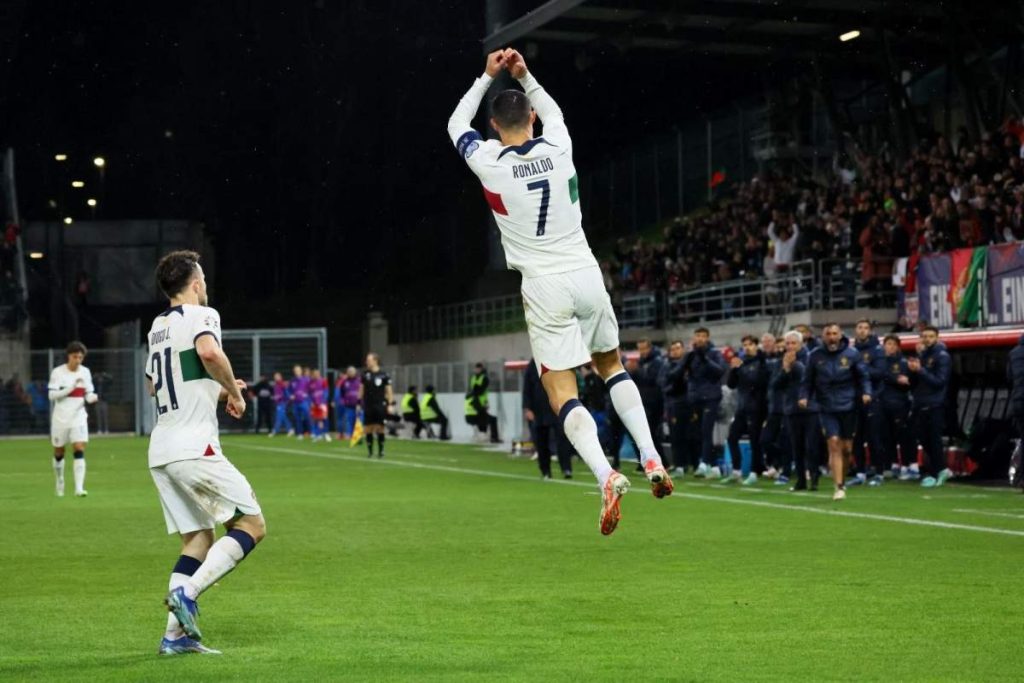 CR7