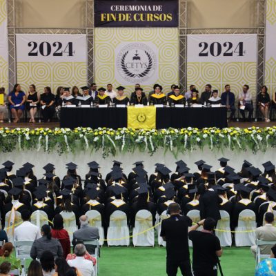 Ceremonia fin de cursos Generacio?n 2024