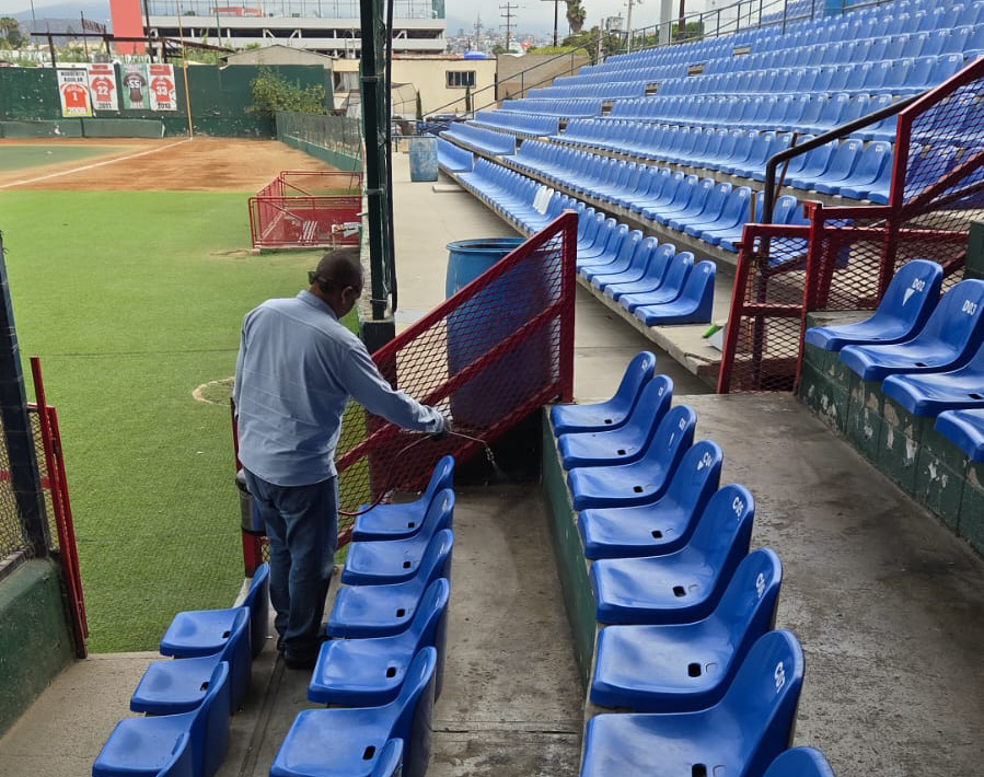 EF02254E-304B-4C3B-9E78-0911DBC3F2F5