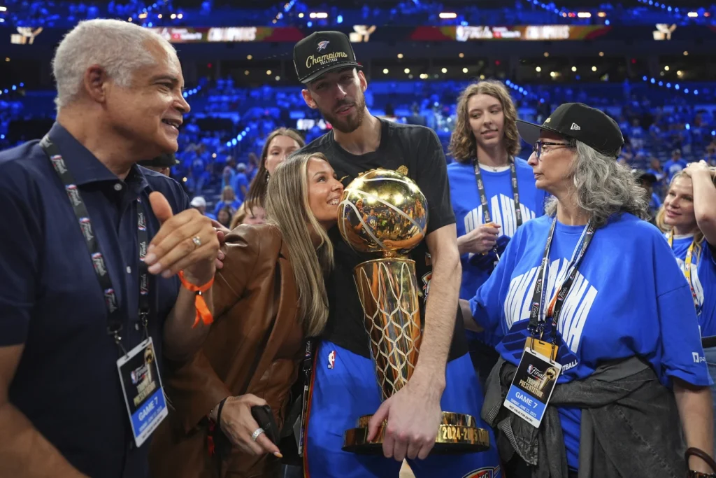 NBA Holmgren