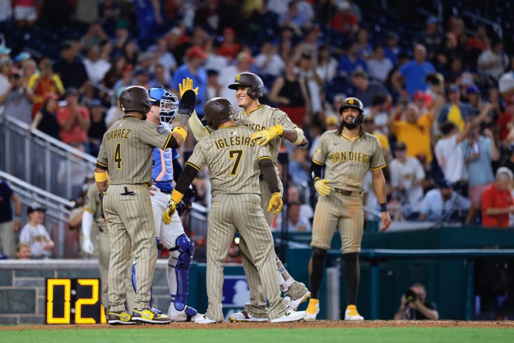 PADRES