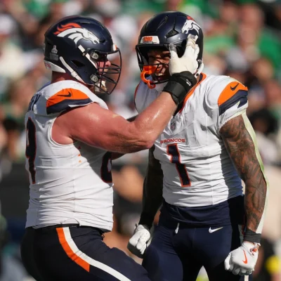 Broncos