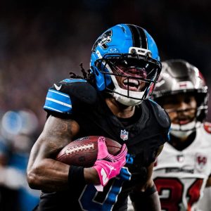 Detroit se impone a Tampa en el primero de dos juegos de lunes por la noche