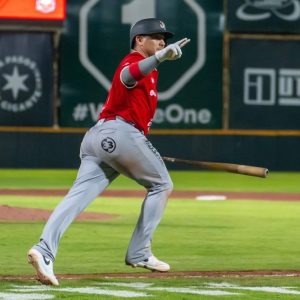 Los Toros siguen invictos; abren con triunfo su serie en Torreón
