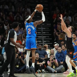 El campeón Thunder acabó en cuatro juegos con los Suns