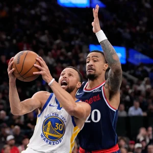 Curry lidera a los Warriors que eliminan a los Clippers y van por el pase ante Phoenix