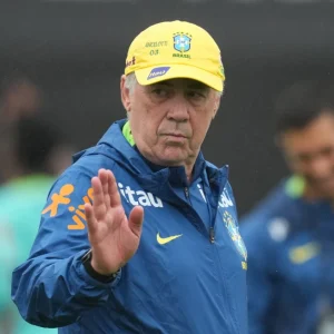 Ancelotti dirigirá a Brasil hasta 2030