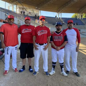 Juan Carpio, manager que busca sacar del sótano a los Cerveceros de Tecate (antes Vaqueros de Maneadero)