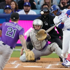 Paliza de los Dodgers sobre los Rockies