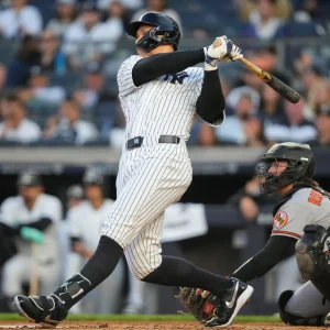 Judge descarga su jonrón 14 y los Yankees consuman la barrida de cuatro juegos a los Orioles