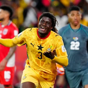 Ghana anotó al final y venció a Panamá