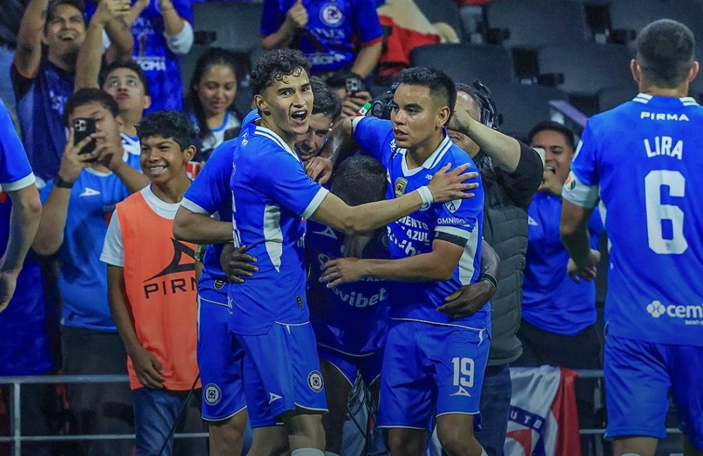 AZUL