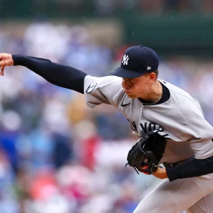 Los Yankees ganan el primero en Wrigley con blanqueada a los Cachorros