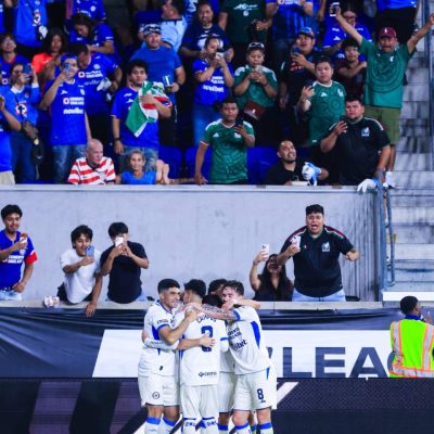 AZUL