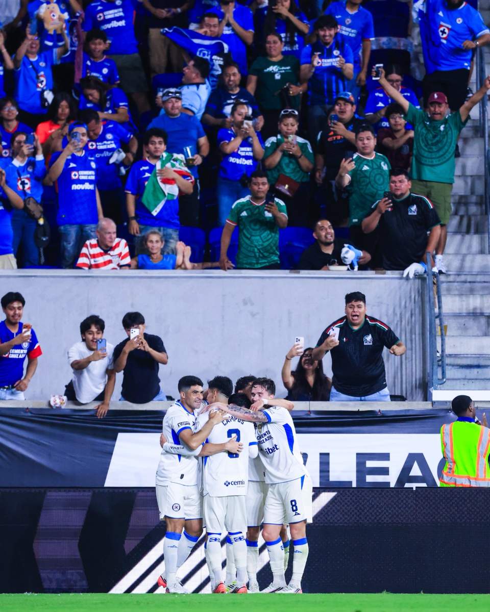 AZUL