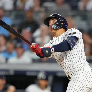George Lombard Jr. debutó con el jonrón decisivo para que los Yankees vencieran a los Cardenales