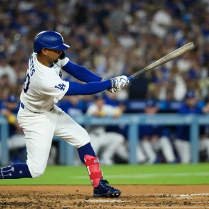 Jonrón de Mookie Betts consuma la remontada y la limpia de los Dodgers sobre los Nacionales