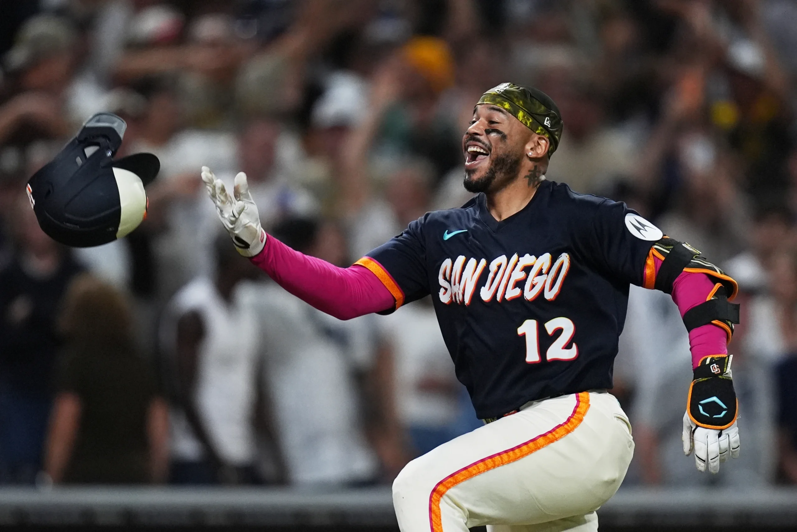 Photo: agpnoticias.com Luis Campusano's Walk-Off Homerun Lifts Padres Over Yankees 3-2