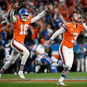 Los Broncos ligaron victorias frente a los Seahwaks, que ligaron derrotas