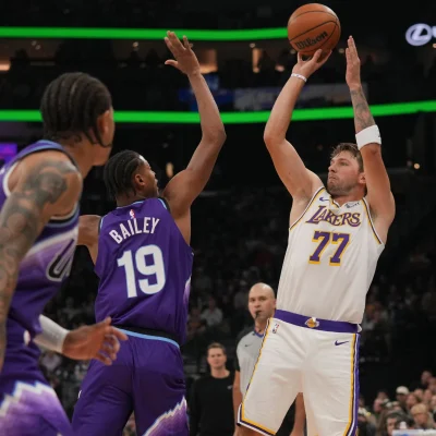 LAKERS