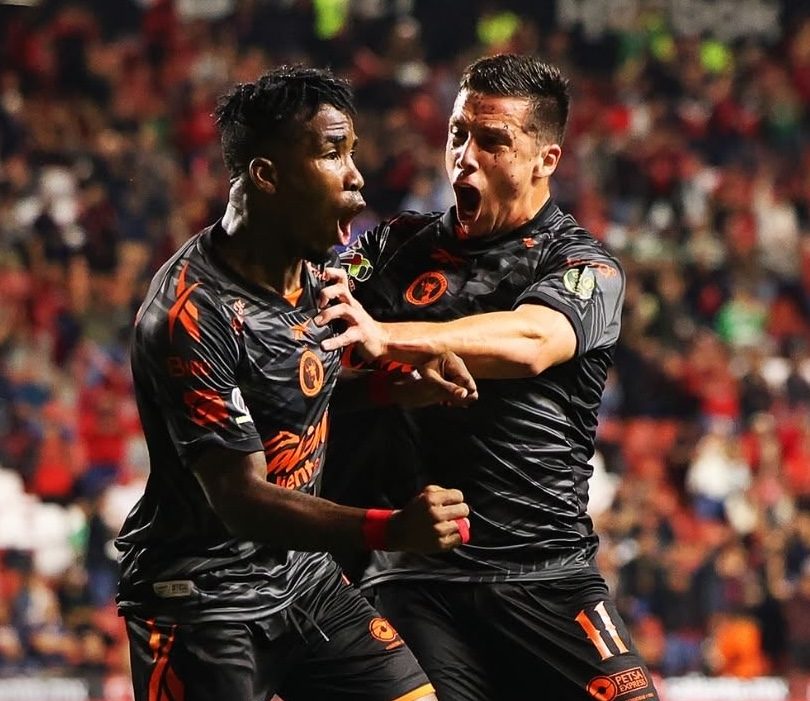 XOLOS